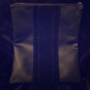 Vince Camuto Black Fabric/leather clutch